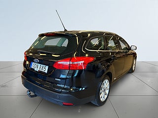 Ford Focus Kombi 1.0 EcoBoost Titanium S&V-däck/Drag/Psens/Kamera – bild 6