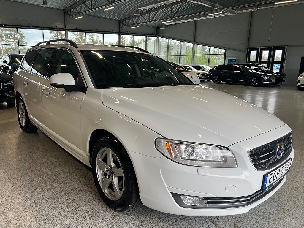 Volvo V70 2015