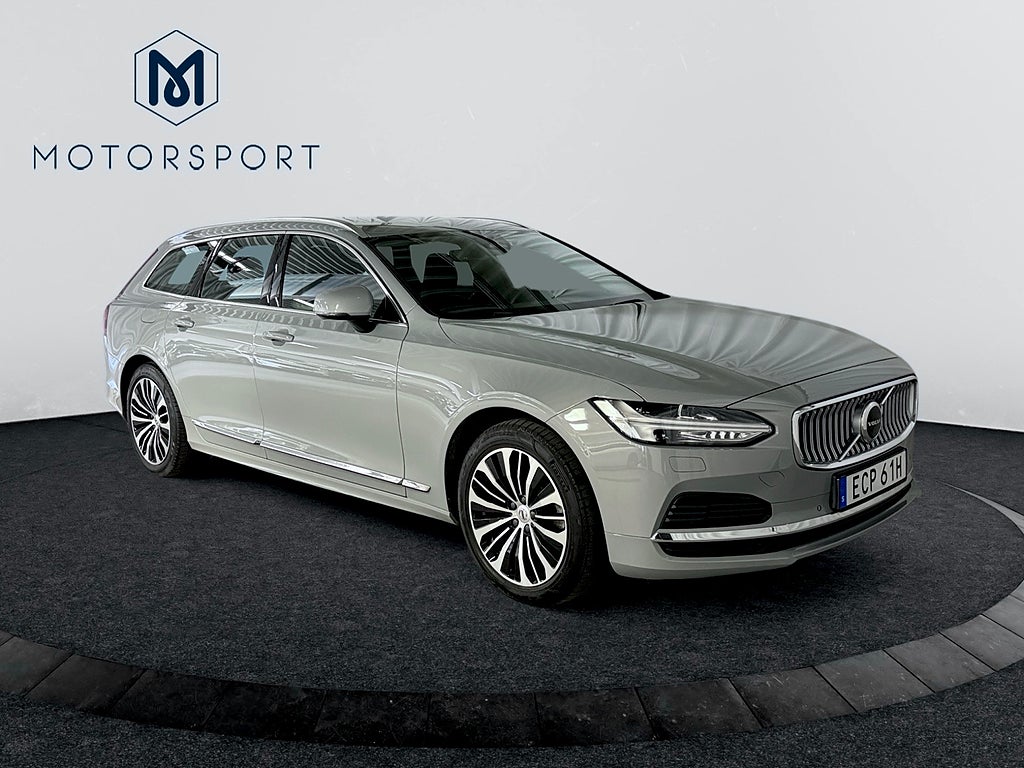 Volvo V90 Recharge T6 AWD Core Edition Adaptiv Fart Drag Värmare bild 9