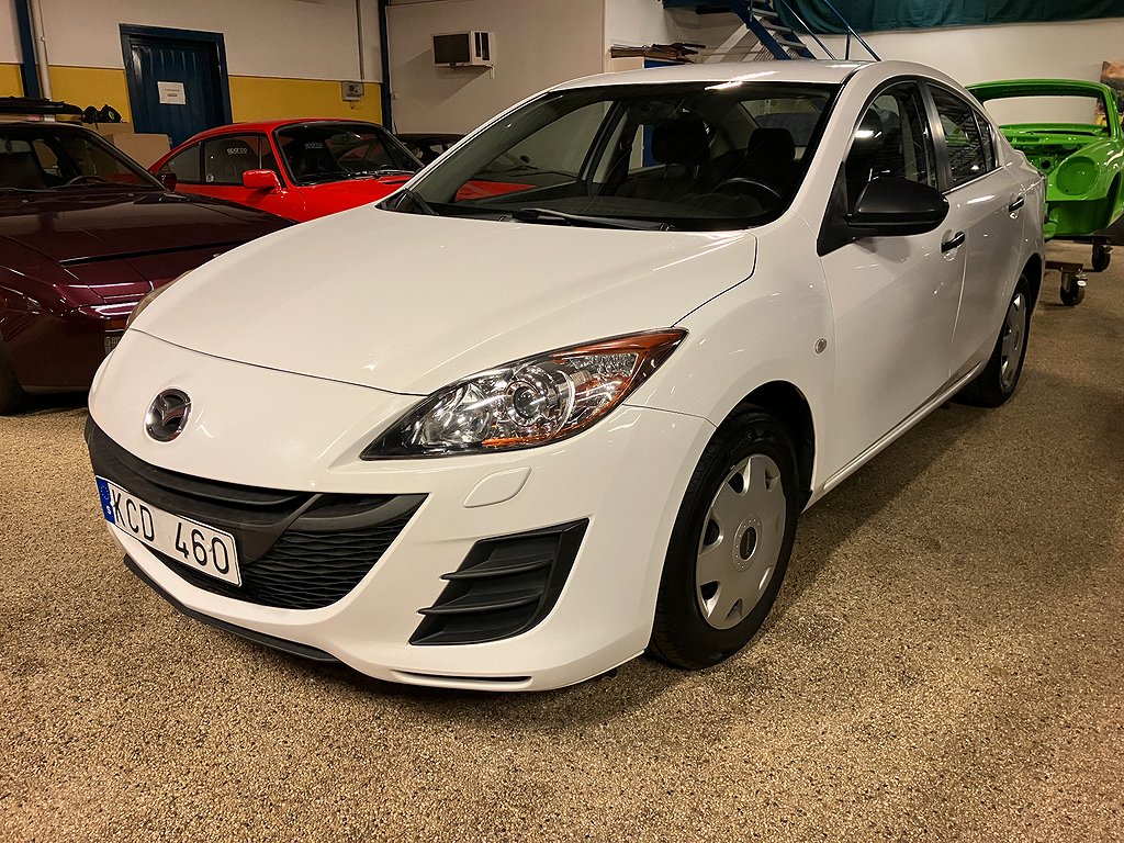 Mazda 3 1,6 MZR 105 hk Sedan Advance (Drag)