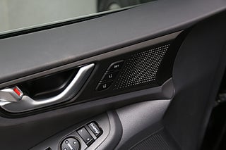 Halvkombi Hyundai IONIQ 14 av 30