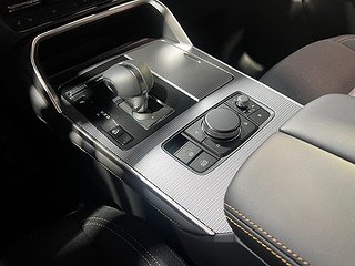 SUV Mazda CX-60 19 av 23