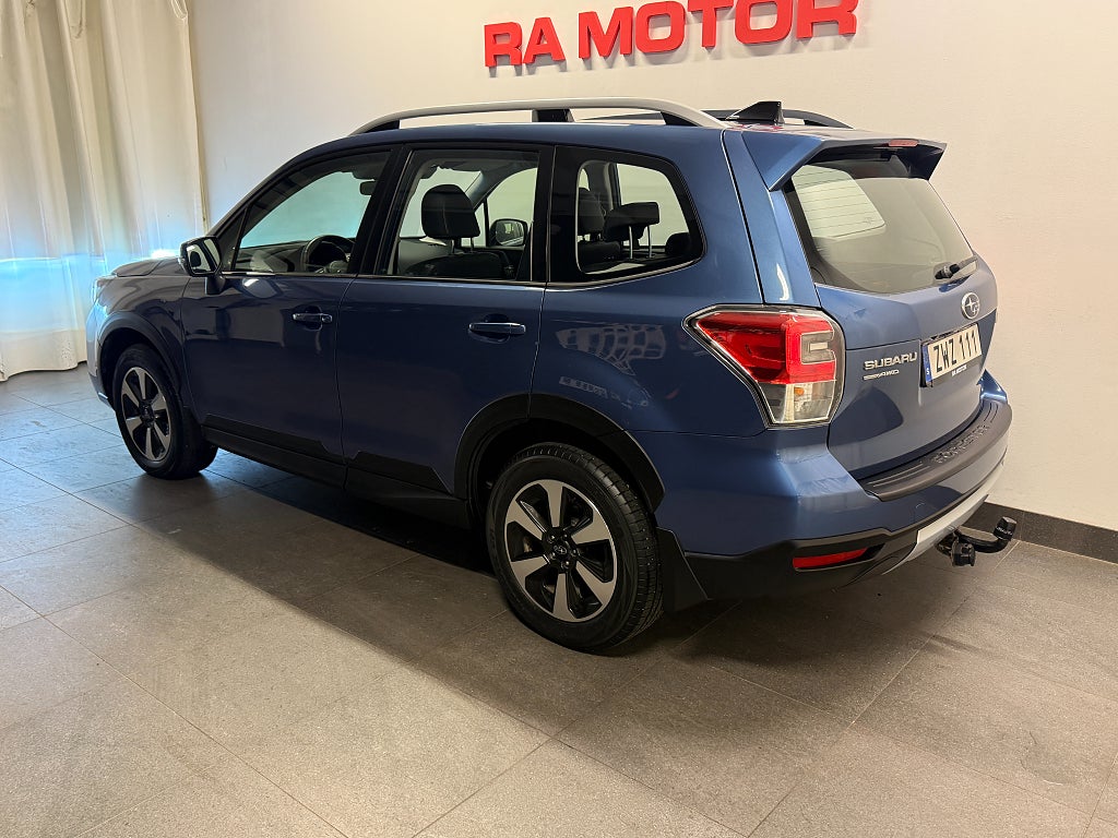 Subaru Forester 2,0i 150hk XS AWD Aut Dragkrok 2019