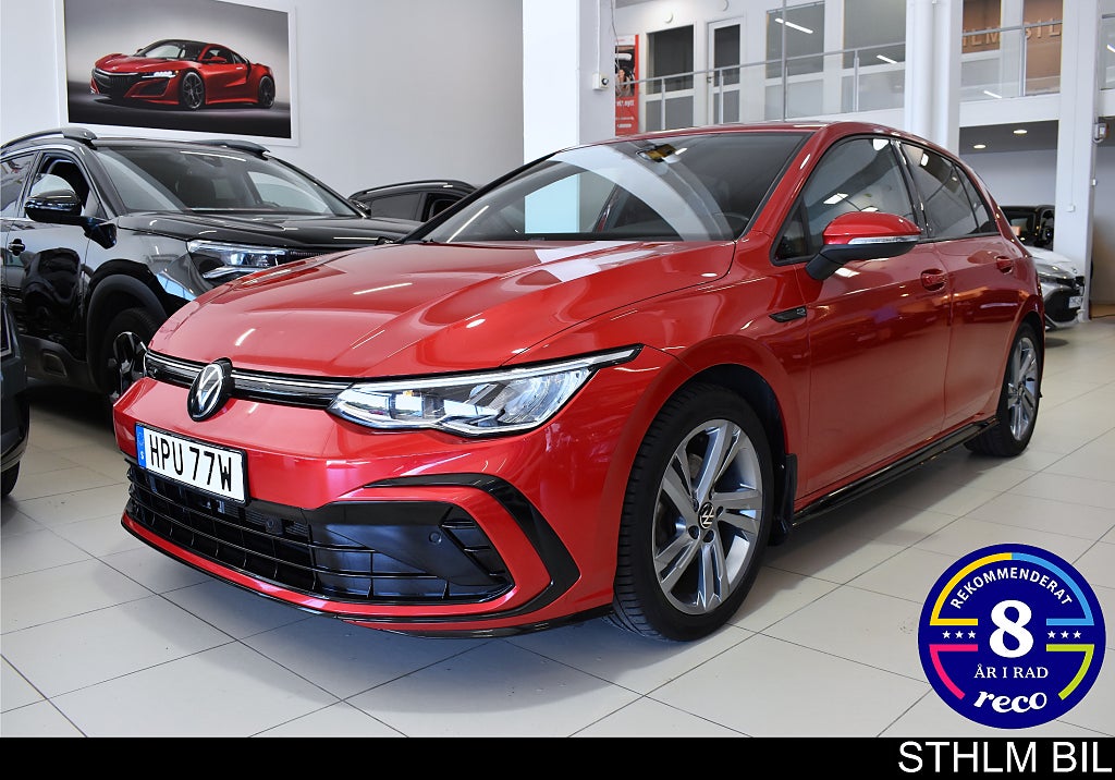 Volkswagen Golf 1.5 eTSI DSG R-Line LED Navi Cockpit 4,95% Ränta Euro6