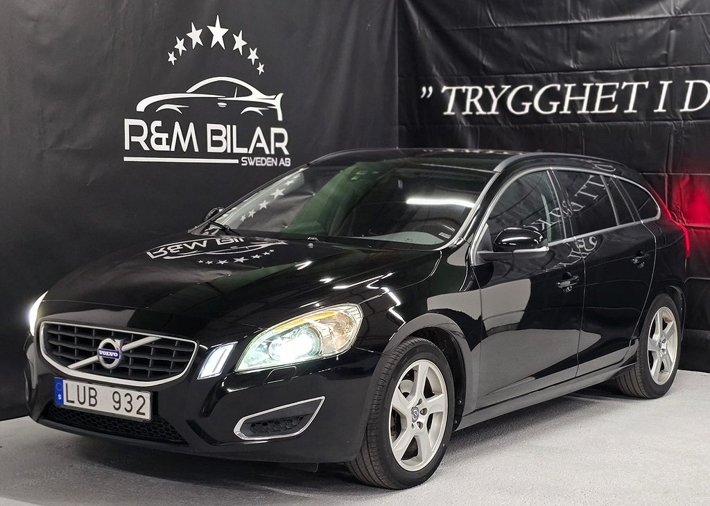 Volvo V60 D3, 1-ägare, Drag, Ny Kamrem/Serv/Bes, B-sensor!!’