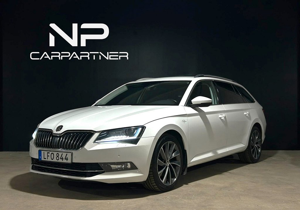 Skoda Superb 2.0 TDI 4x4, Laurin & Klement , Cockpit Display