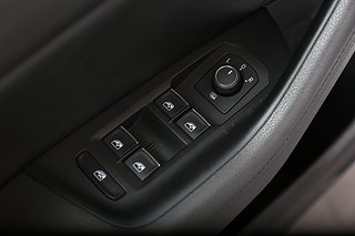 Kombi Volkswagen Passat 19 av 23