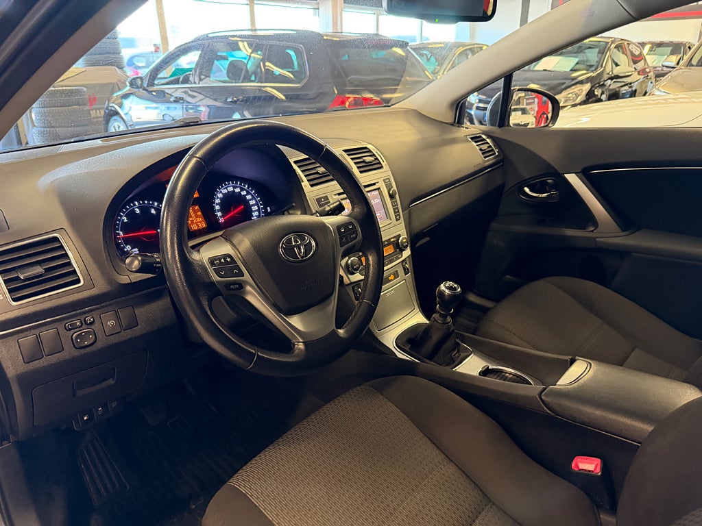 Toyota Avensis 2013 - miniatyr 11