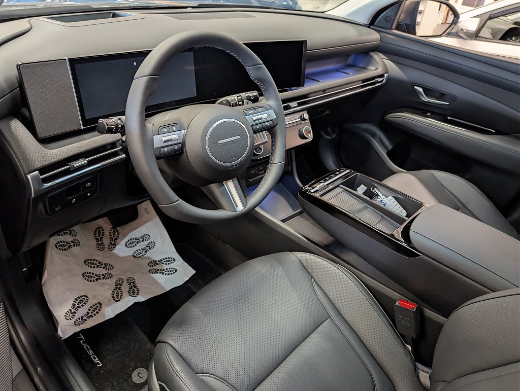 Hyundai Tucson Plug-In  thumbnail