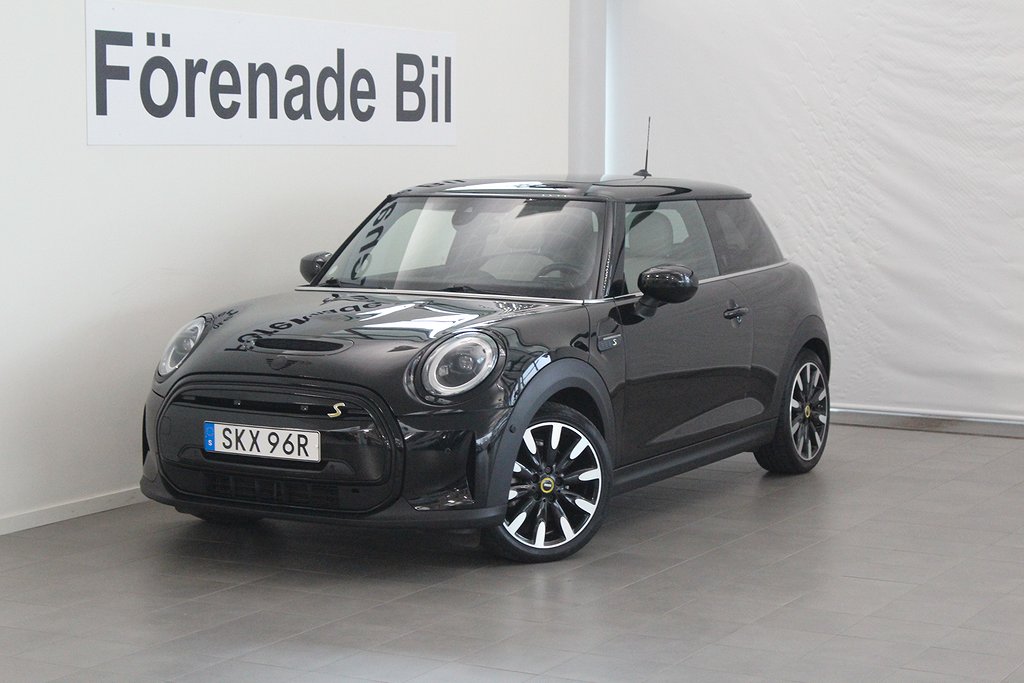 MINI Cooper SE / Maximise / Panorama / CarPlay / HUD / Läder