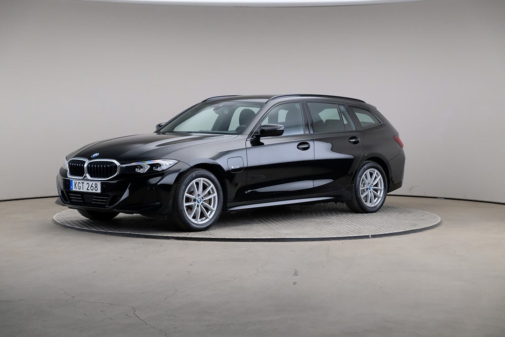 BMW 330e 3 Touring Drag Adaptiv Fart