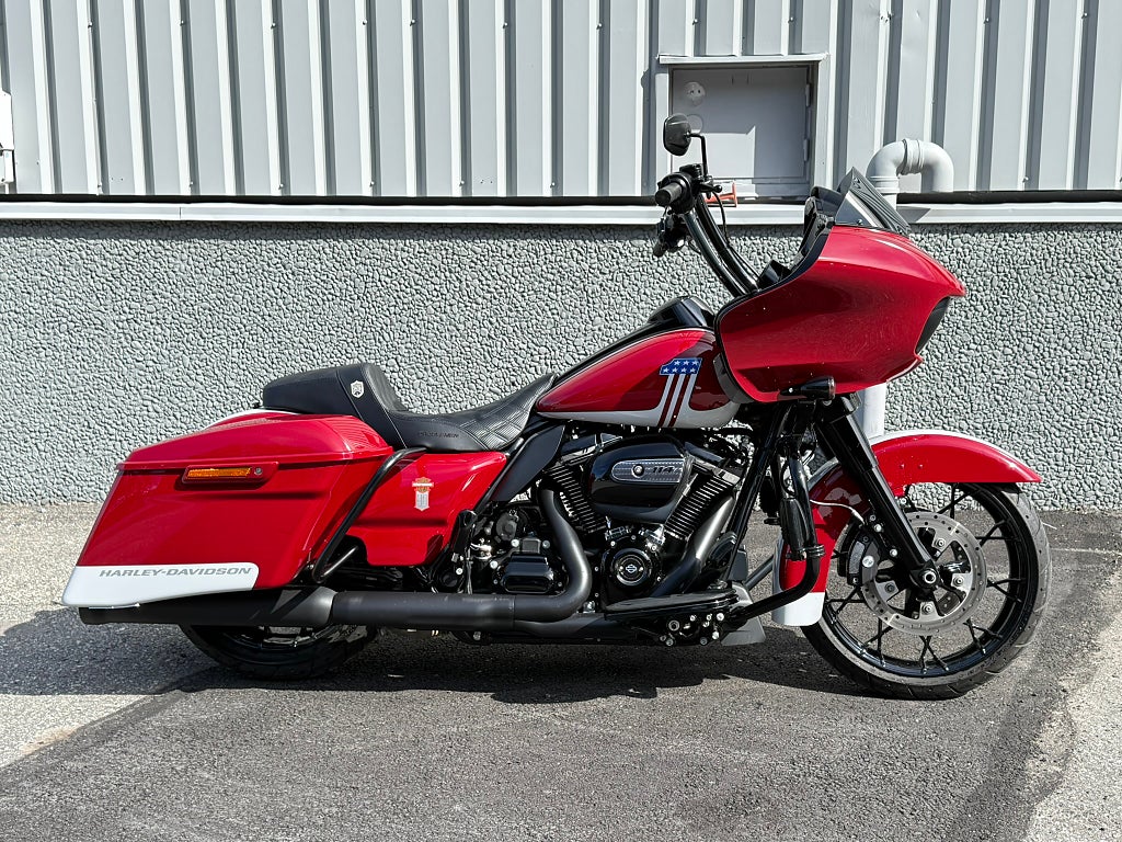 Harley-Davidson Road Glide Special Patriot FLTRXS