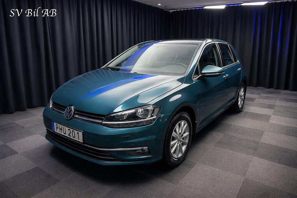 Volkswagen Golf 5-dörrar 1.0 Automat TSI BMT Base Euro 6