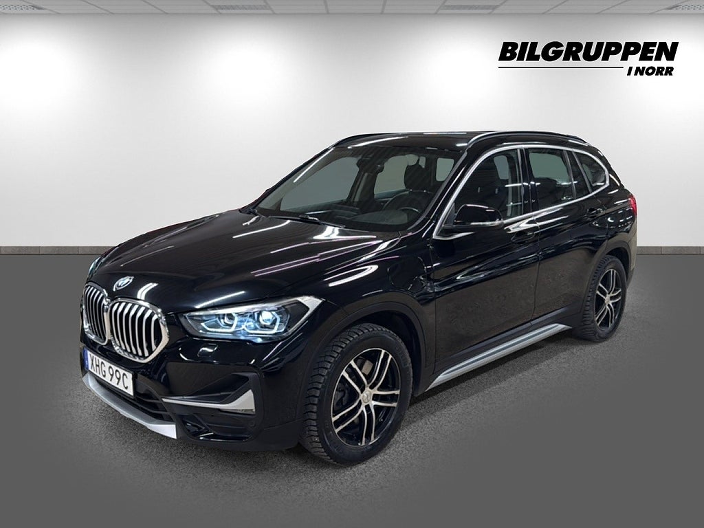 BMW X1 xDrive25e X-Line (V-hjul, HUD, Adaptiv)
