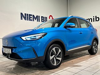 MG ZS EV Long Range Luxury 360° GPS Pano Pvärm S/V-hjul MOMS
