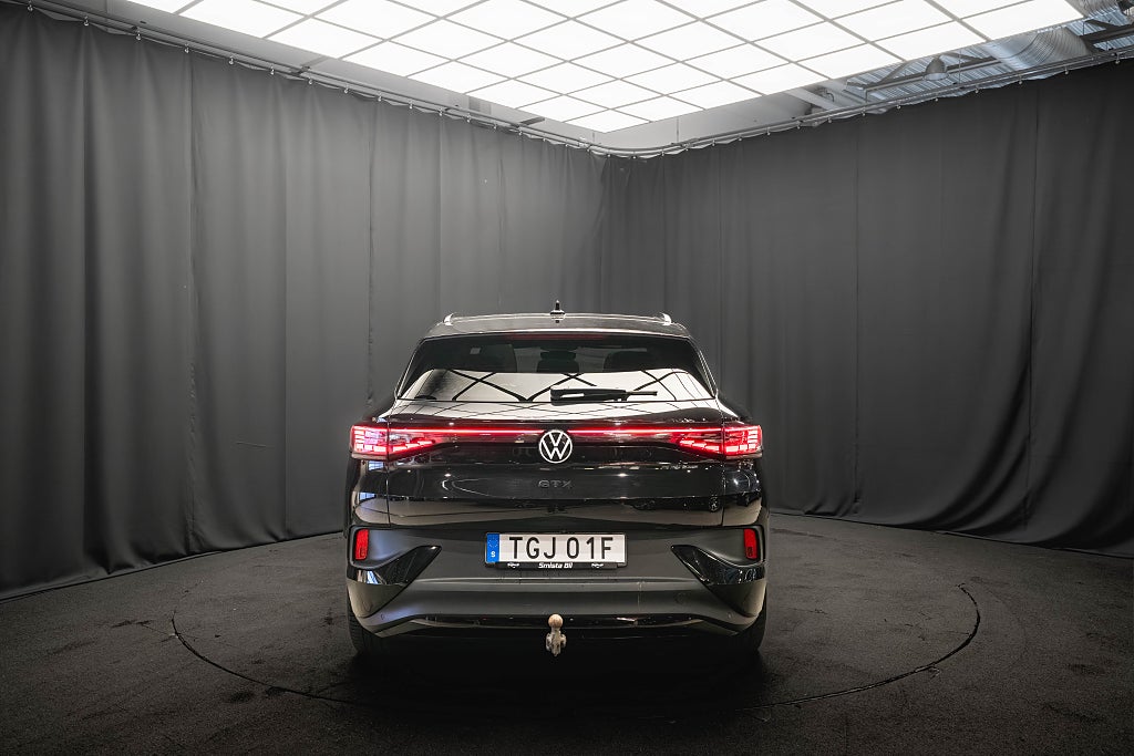 Volkswagen ID.4 GTX 4M PANO DRAG 360° EL-BAKLUCKA 1-ÄGARE 94.5%SoH MOMS
