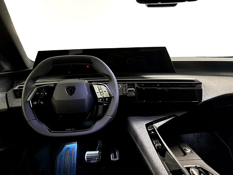 Bild på Peugeot 5008 GT Hybrid 145hk Aut KAMPANJ BRÄNSLE INGÅR
