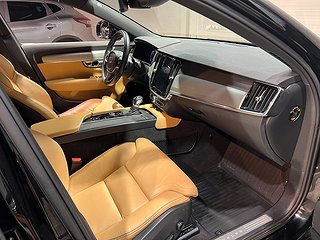 Kombi Volvo V90 Cross Country 8 av 24