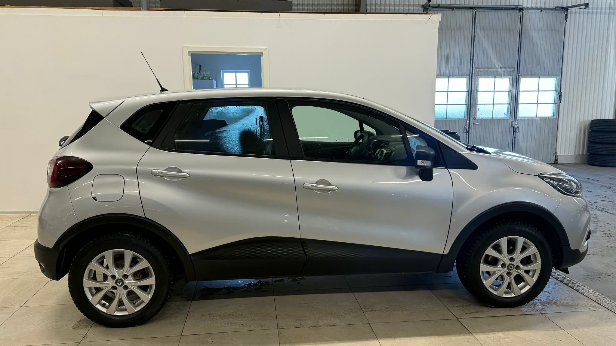 Renault Captur 0.9 TCe Euro 6 2018, kuva 7/50