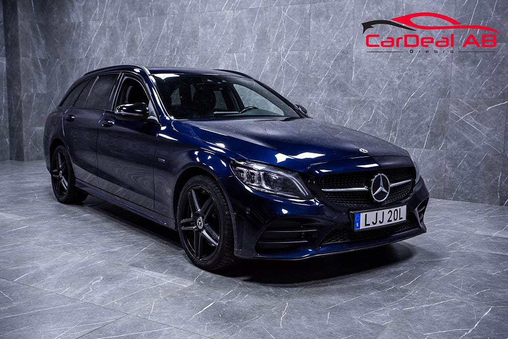 Mercedes-Benz C 300 T de AMG M-Värm Cockpit CarPlay Ambient Kamera Drag