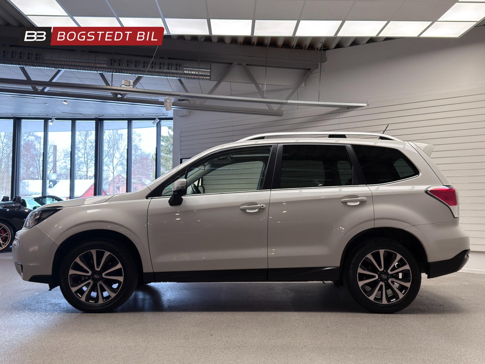 Subaru Forester XT 2.0 4WD 241hk | Drag | Panoramaglastak 2016 - miniatyr 4