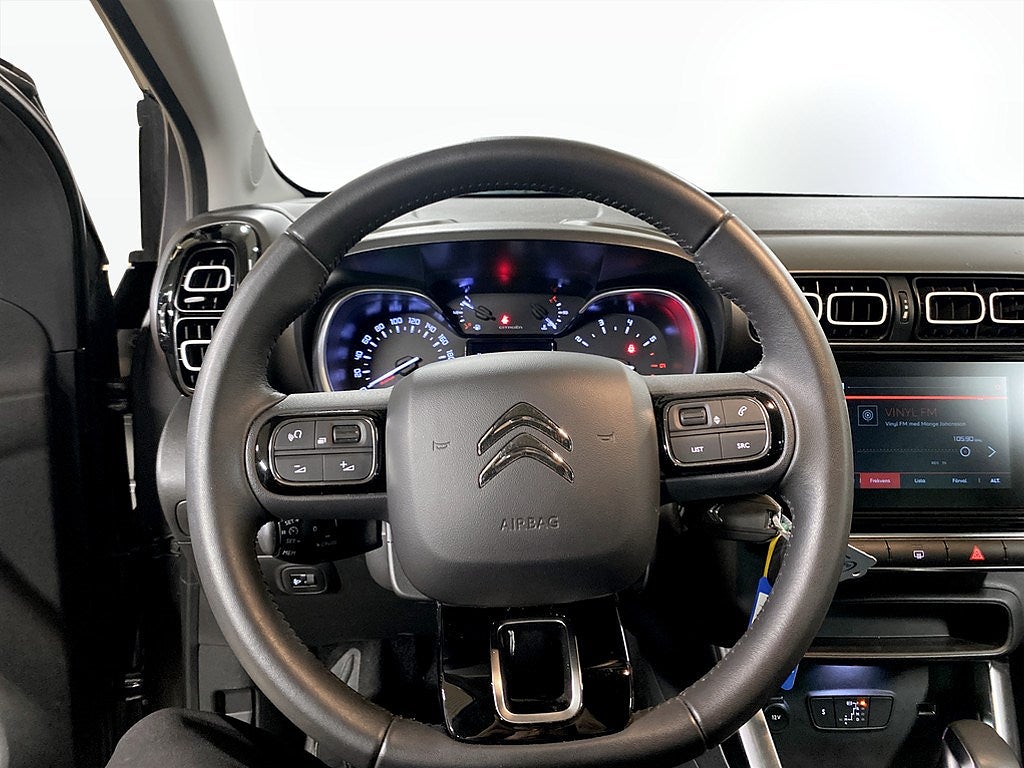 Bild på Citroën C3 Aircross Shine 1.2 PT 130hk Aut - CARPLAY, BACKSENSORER