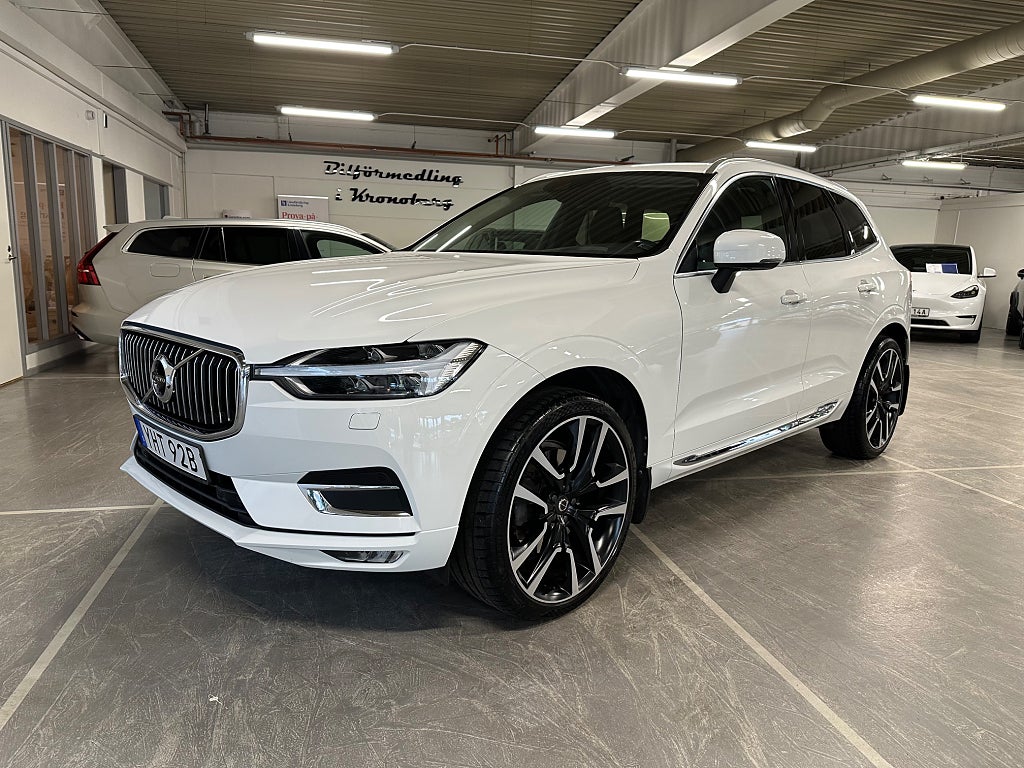 Volvo XC60 B4 AWD Inscription Orrefors Drag Värmare 360° Pilot
