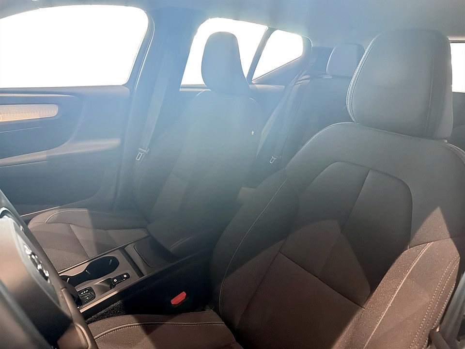 Bild på Volvo XC40 Momentum Pro Edition B4 Geartronic 197hk Aut CARPLAY