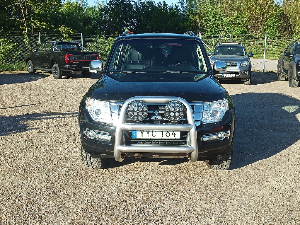 Mitsubishi Pajero 5-dörrar 3.2 Di-D 4WD Euro 6