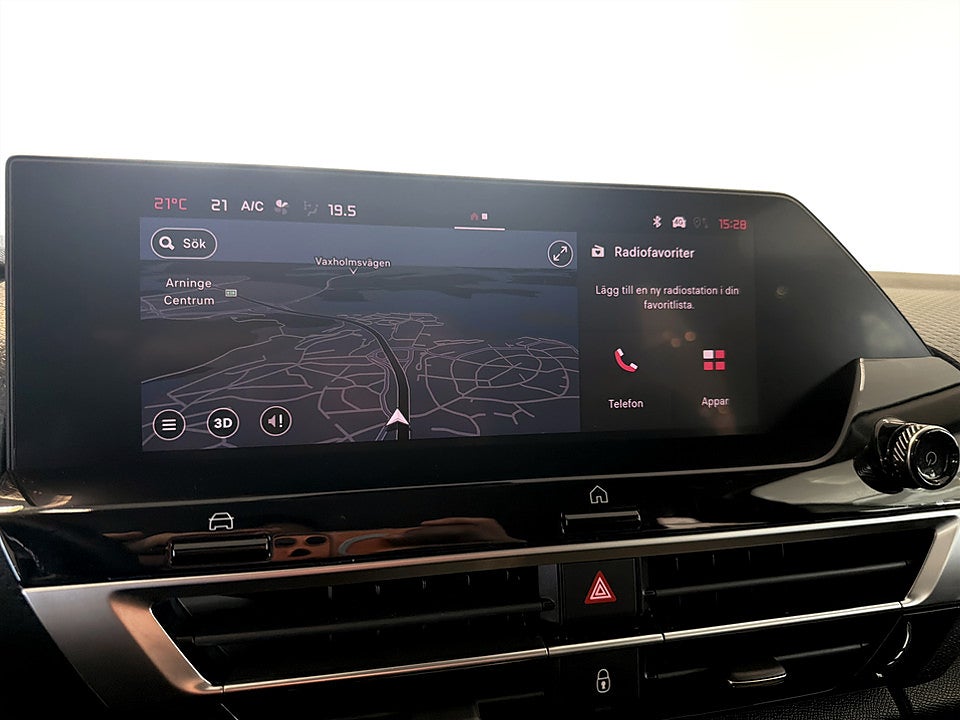 Bild på Citroën C4 Shine 1.2 PT 130hk Aut B-KAMERA CARPLAY