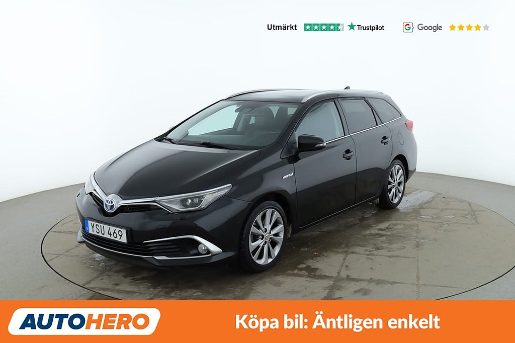 Toyota Auris Touring Sports Hybrid 1.8 Executive / Pano, LDP