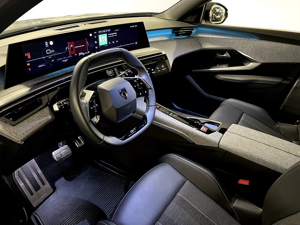 Bild på Peugeot 5008 GT Hybrid 145hk Aut KAMPANJ BRÄNSLE INGÅR