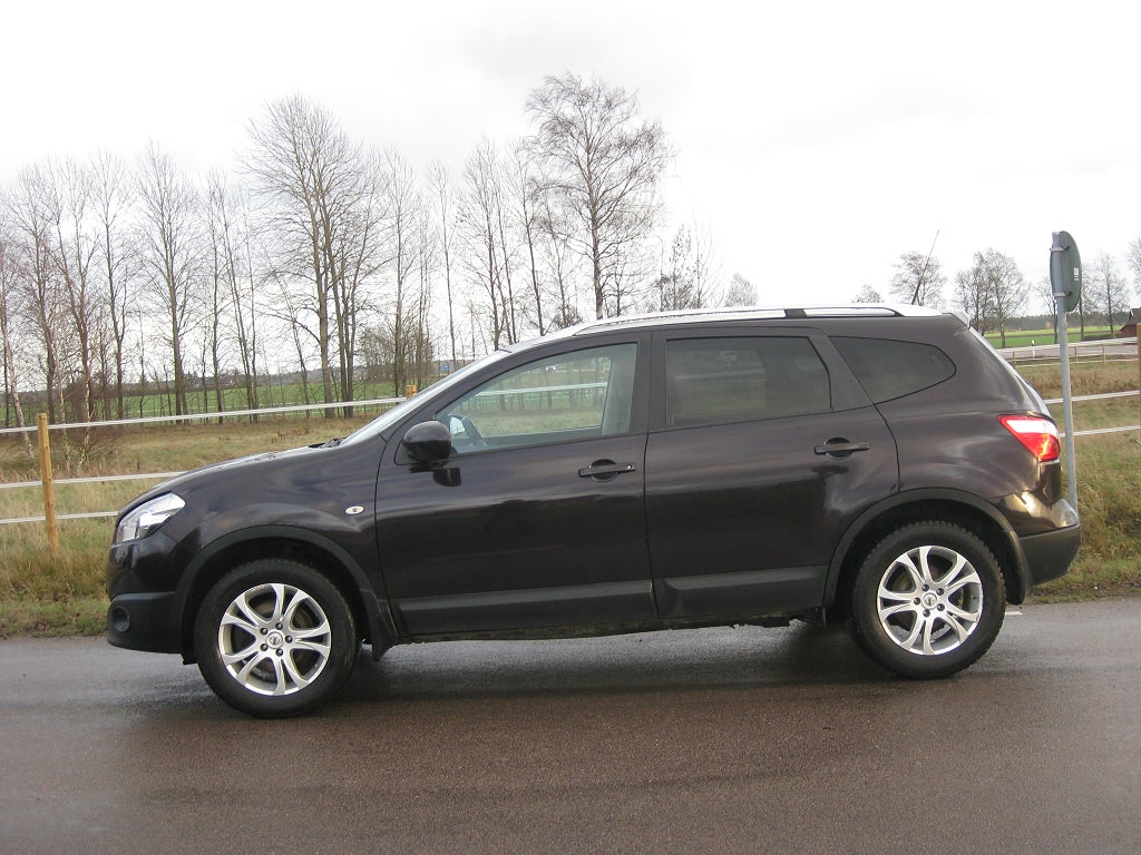 Nissan Qashqai+2 2.0 4x4 Euro5 7-sits Nybes Nyserv panorama