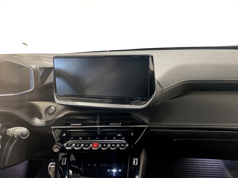 Bild på Peugeot 2008 GT 1.2 PT 130hk Aut B-KAMERA CARPLAY