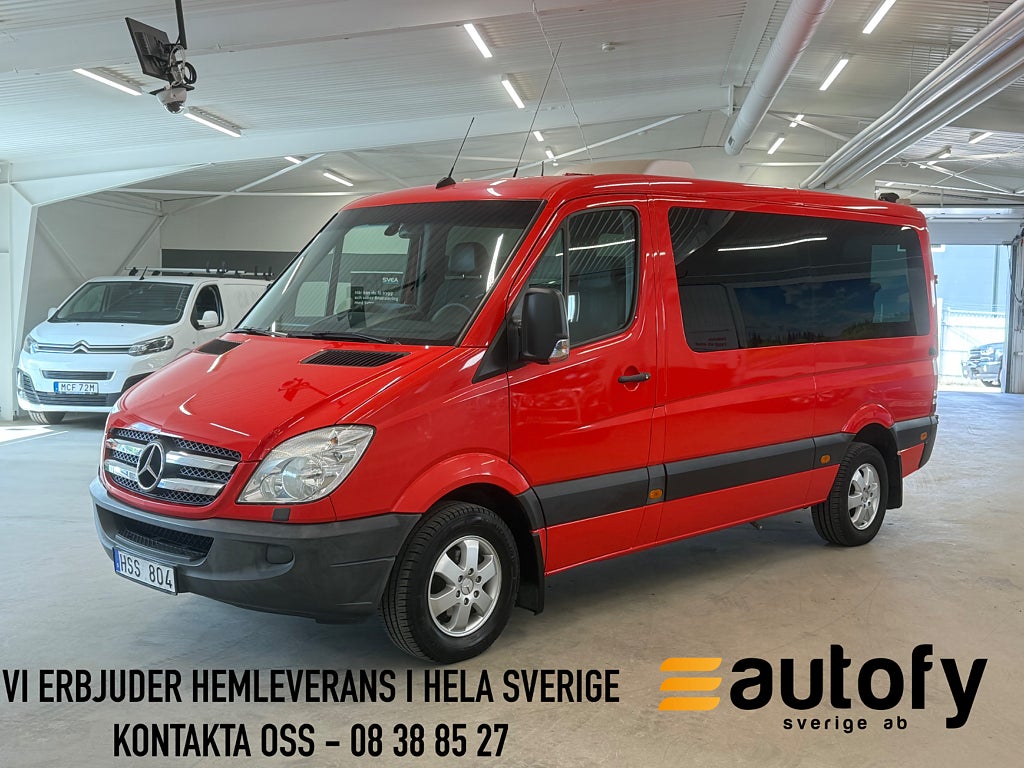 Mercedes-Benz Sprinter 318 CDI Skåpbil 9-SITS DRAGKROK NAVI 1-ÄGARE 184HK