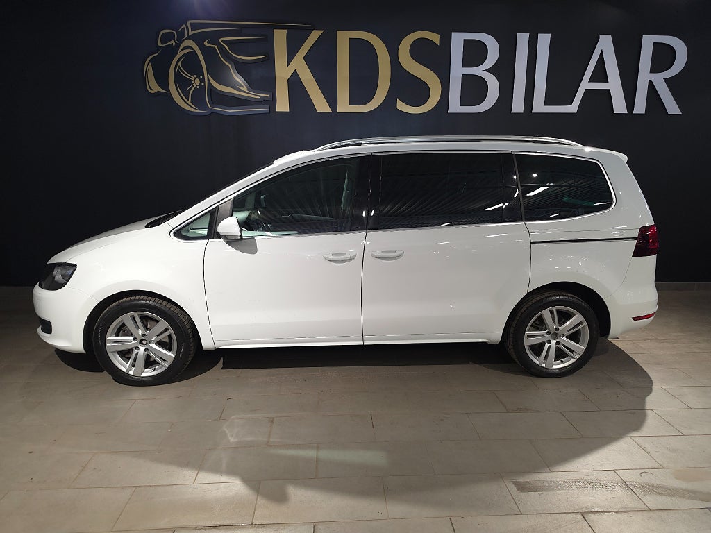 Volkswagen Sharan 1.4 TSI Premium Automat 150hk 7-Sits | Drag | Värmare
