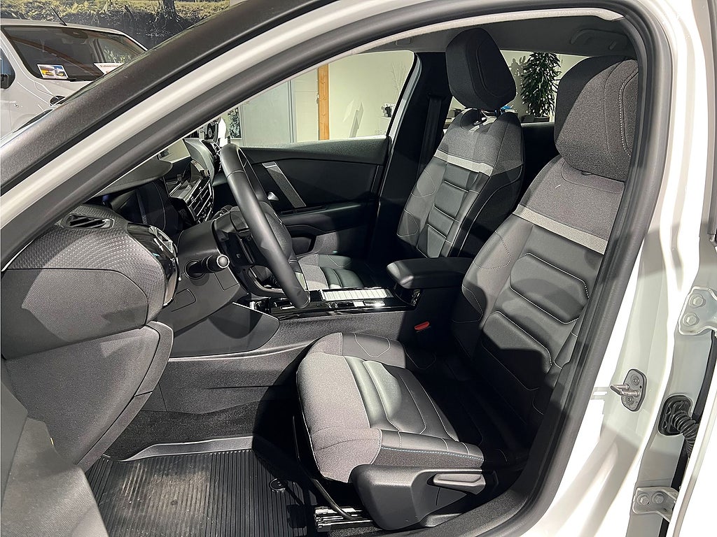 Bild på Citroën C4 Shine 1.2 PT 155hk Aut - HEADUP DISPLAY, NAV, B-KAMERA