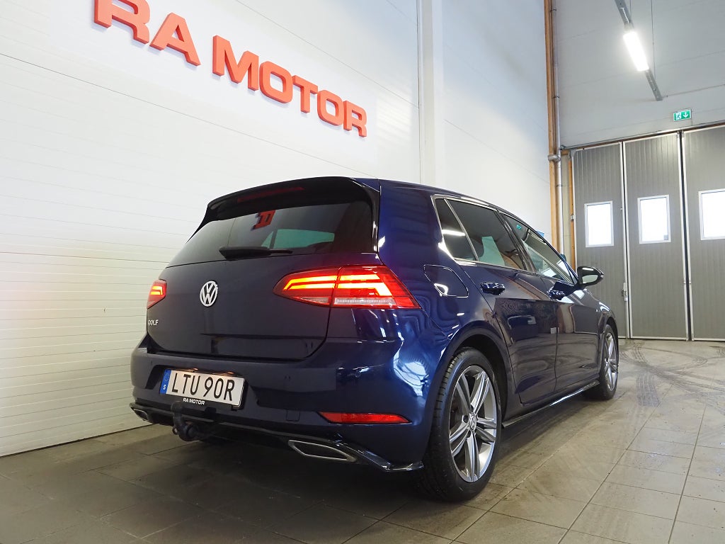 Volkswagen Golf 1.5 TSI 150hk GT R-Line Drag Kamera Pluspaket Keyless 2020