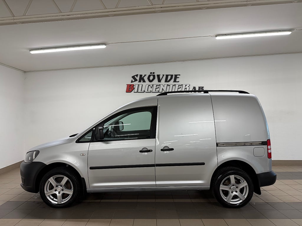Volkswagen Caddy 2.0 TDI 140HK/4Motion/1-Ägare/Nyservad/V-Inredd/Drag