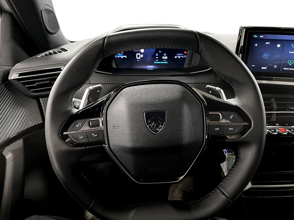 Bild på Peugeot 2008 Allure 1.2 PT 130hk Aut B-KAMERA CARPLAY
