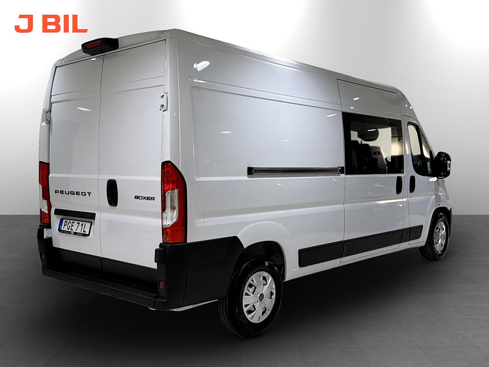 Bild på Peugeot Boxer Snoeks Crew Cab 180hk Aut L3H2 - OMGÅENDE LEVERANS!