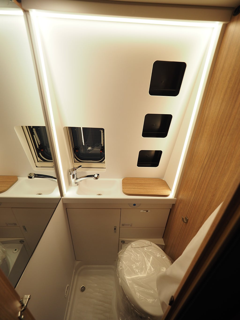 Weinsberg CaraBus 600 ME EDITION [FIRE] | Aut | 3500kg