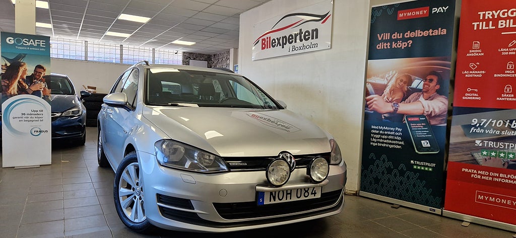 Volkswagen Golf Sportscombi 1.6 TDI DPF BlueMotion Masters Euro 5