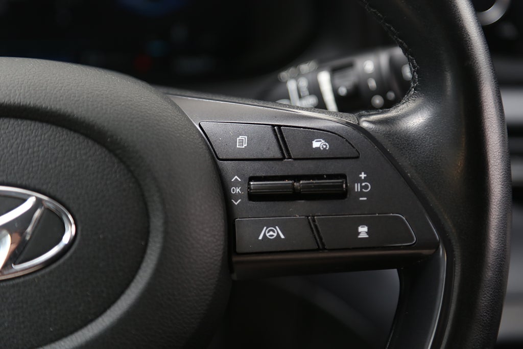 Hyundai Bayon 1,0 T-GDI 100hk Advanced Aut 1ägare Motorv Dragkrok 2022