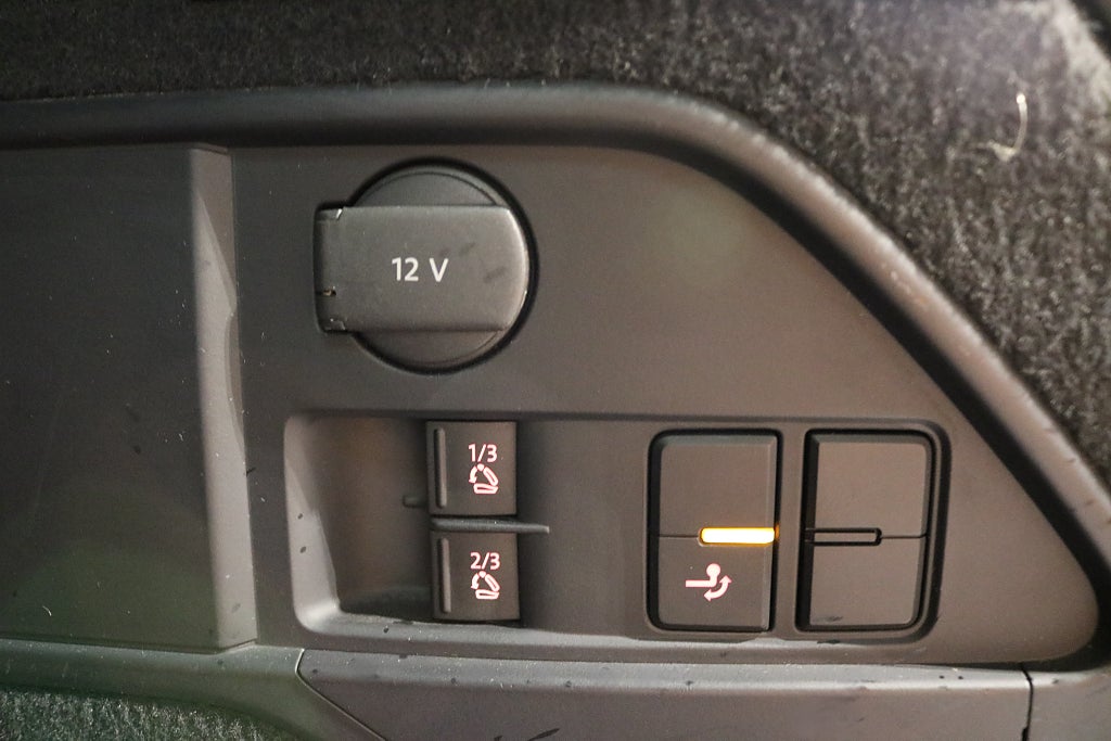 Volkswagen Touareg 2012 - miniatyr 25