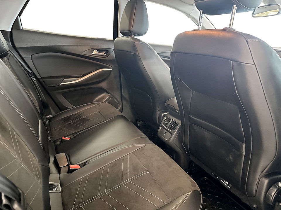 Bild på Opel Grandland Ultimate 1.2 Turbo 130hk Aut B-KAMERA