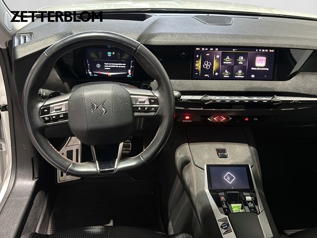 Halvkombi DS DS4 10 av 13