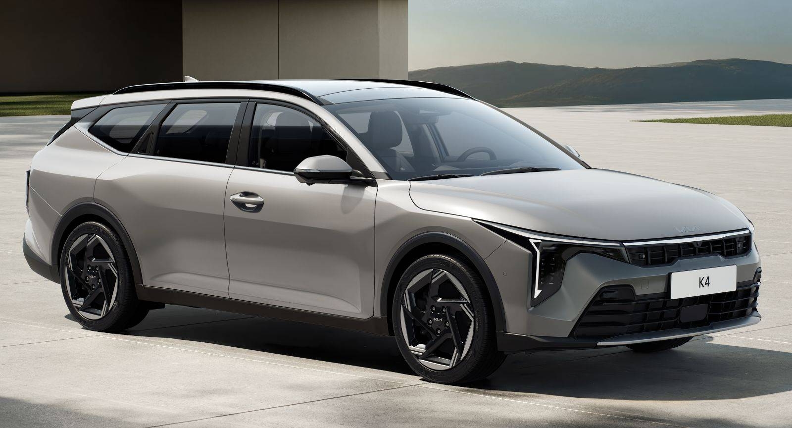 Kia K4