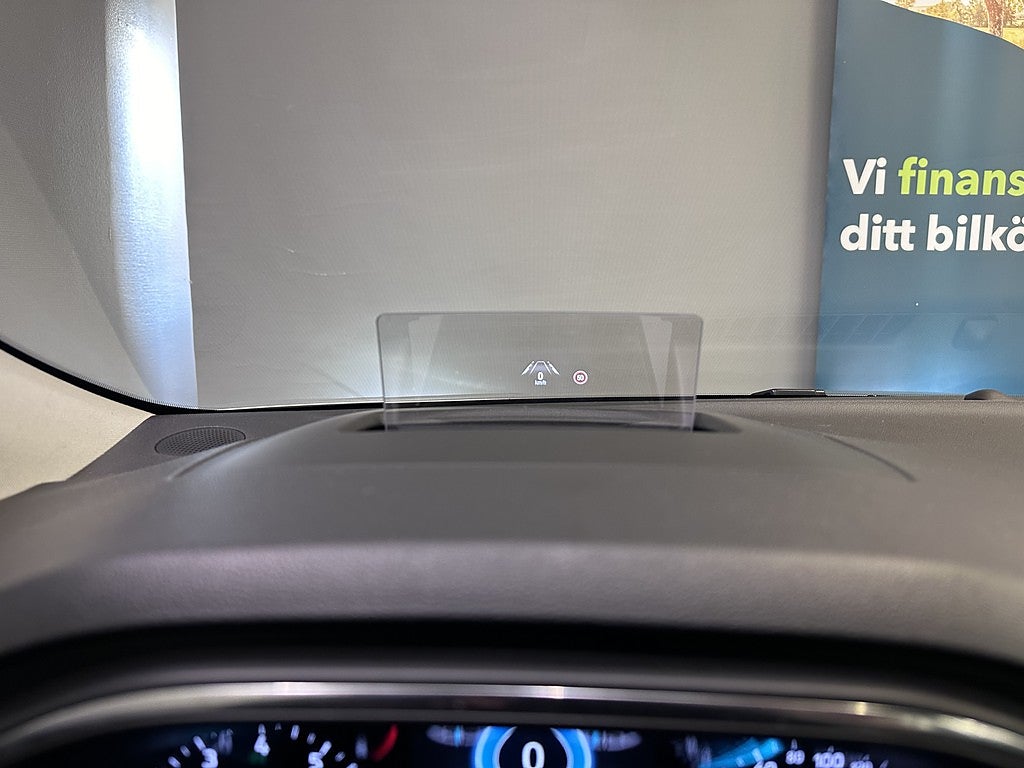 Ford Focus Kombi 1.0 EcoBoost Titanium Plus | HUD | VÄRMARE | DRAG