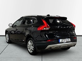 Volvo V40 Cross Country T3 Momentum Aut Värmare Kamera S&V
